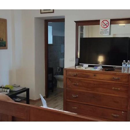 Elizabeth B&B Lentigione Kültér fotó